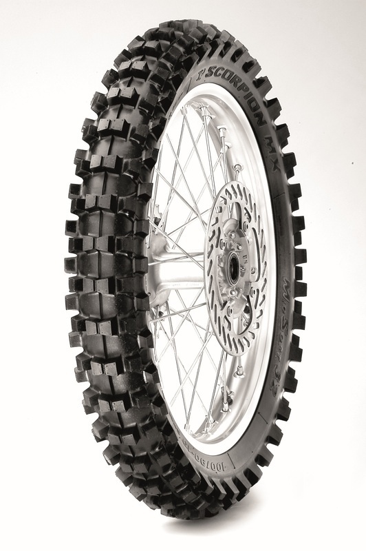 Pneu PIRELLI SCORPION MX32 MID SOFT 80/100-12 NHS 50M TT
